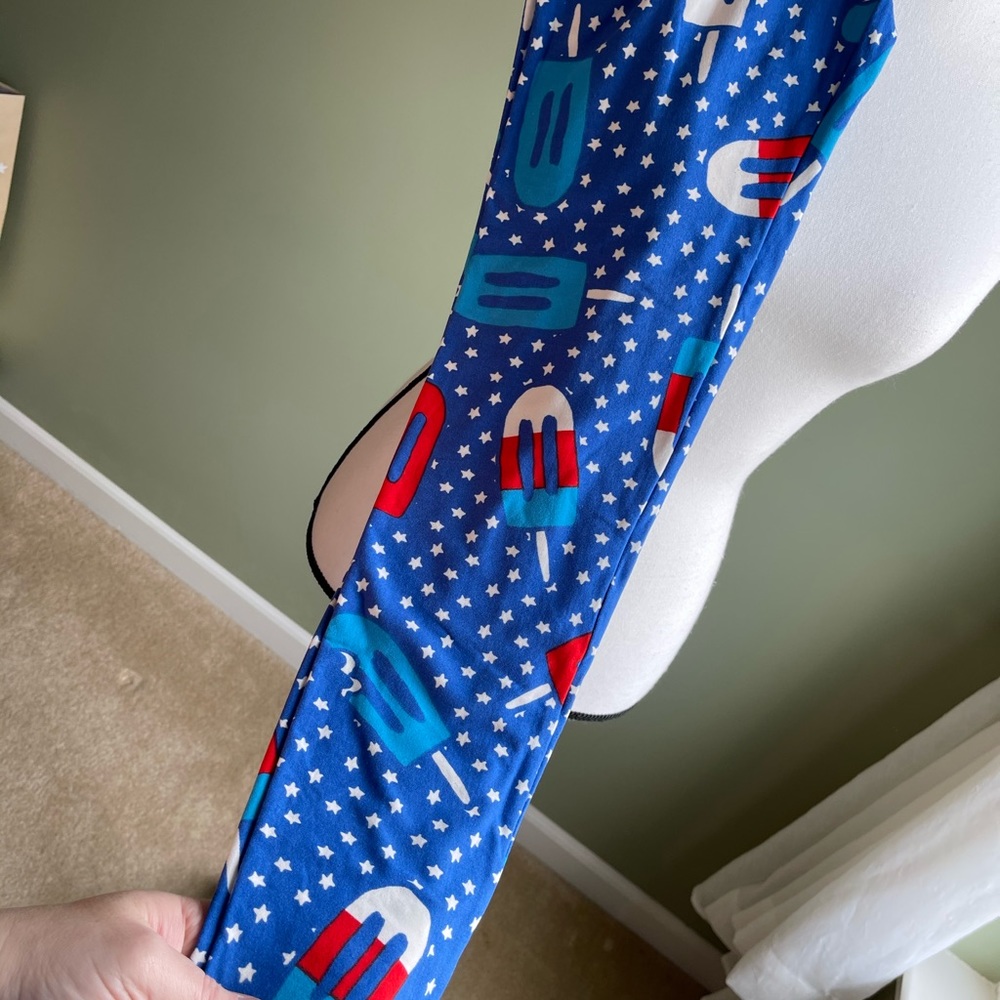 NWT LuLaRoe OS 4th of July Leggings